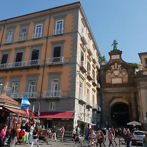  Apartamento Piazza Dante 22 Italia