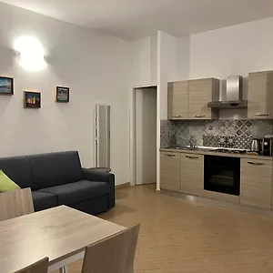 vicolo-corto-casa-nana.hotelitalianriviera.com/