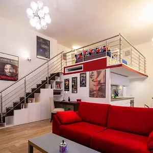  Apartamento The Actors House By Napoliapartments Italia