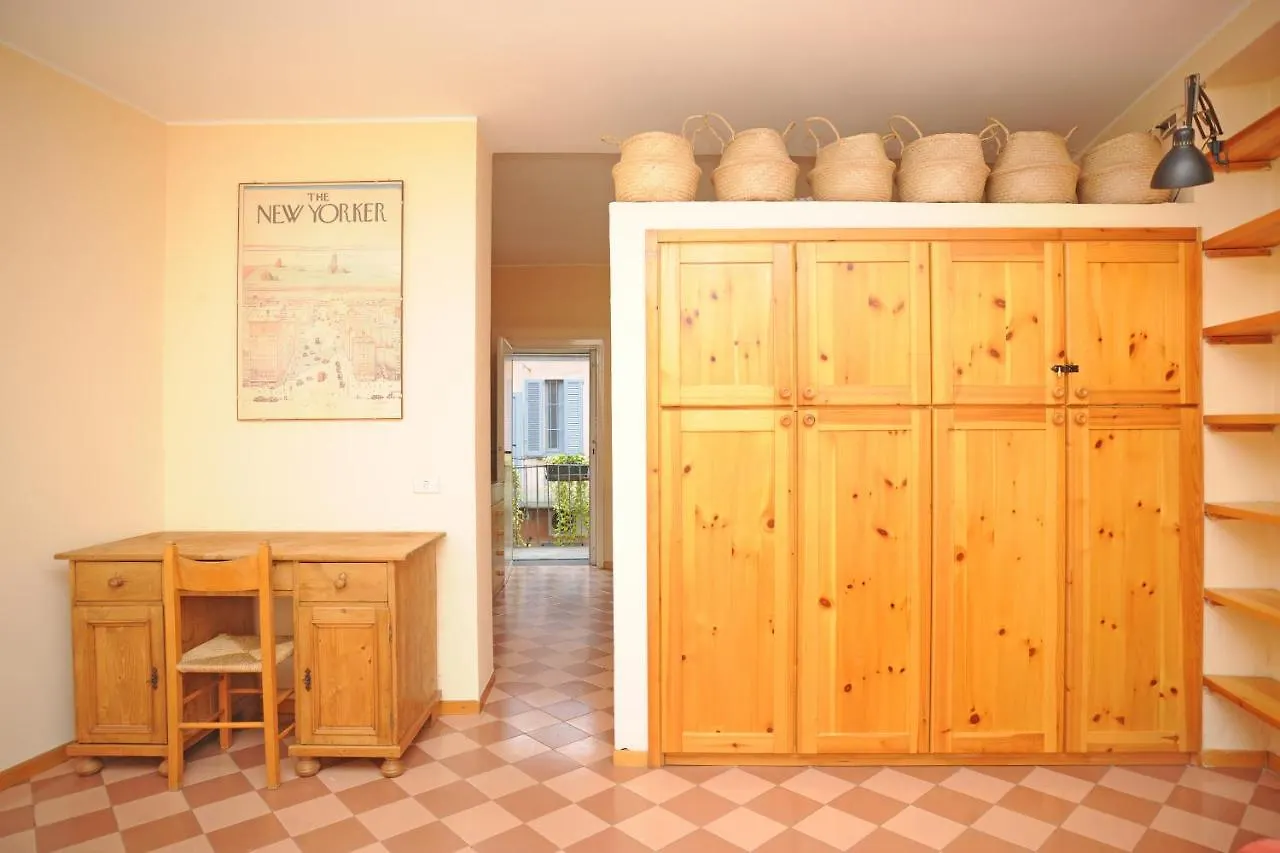 Ivy House In The Heart Of Milan Daire 0*,  İtalya